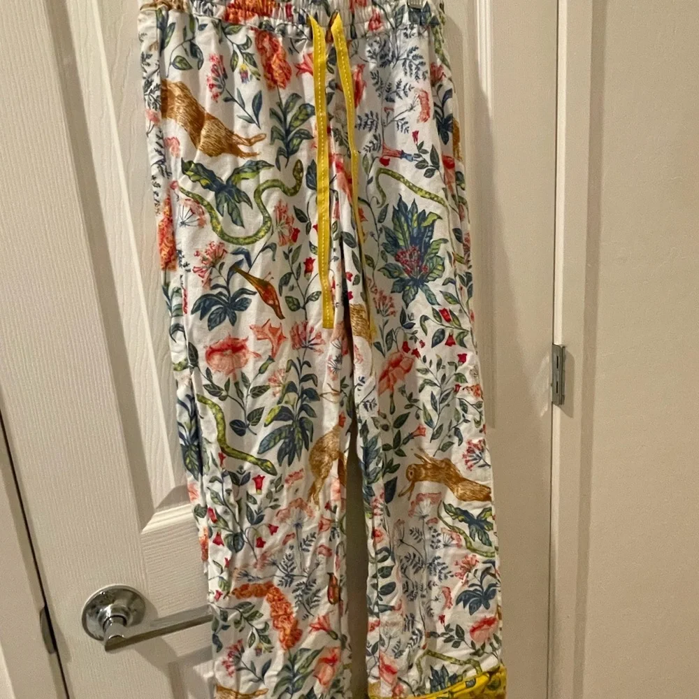 Anthropology X Small flannel Perfect Condition,Animal Print pajamas - Picture 4 of 8